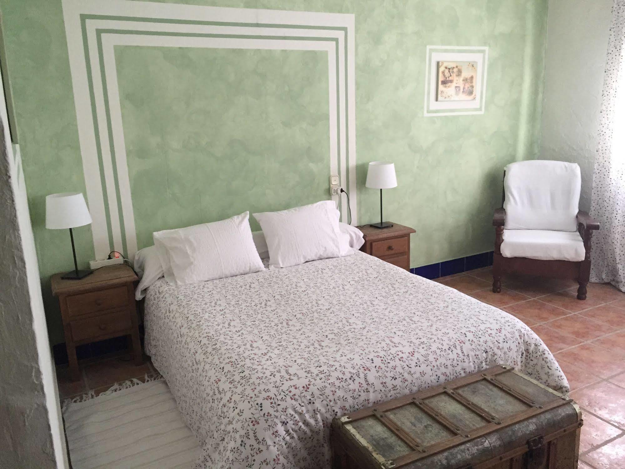 Cortijo Carrillo Bed and Breakfast Cartaojal Εξωτερικό φωτογραφία