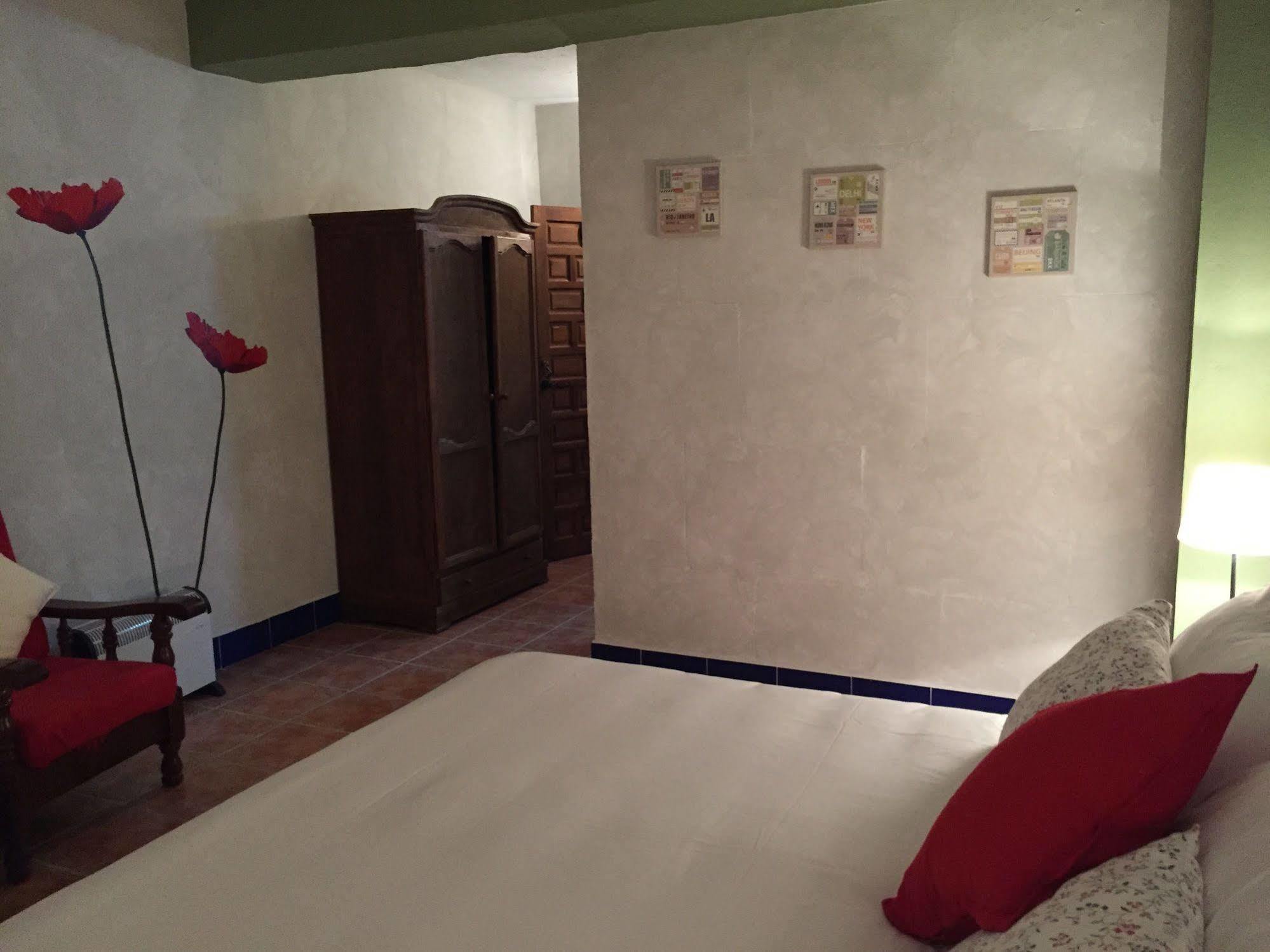 Cortijo Carrillo Bed and Breakfast Cartaojal Εξωτερικό φωτογραφία